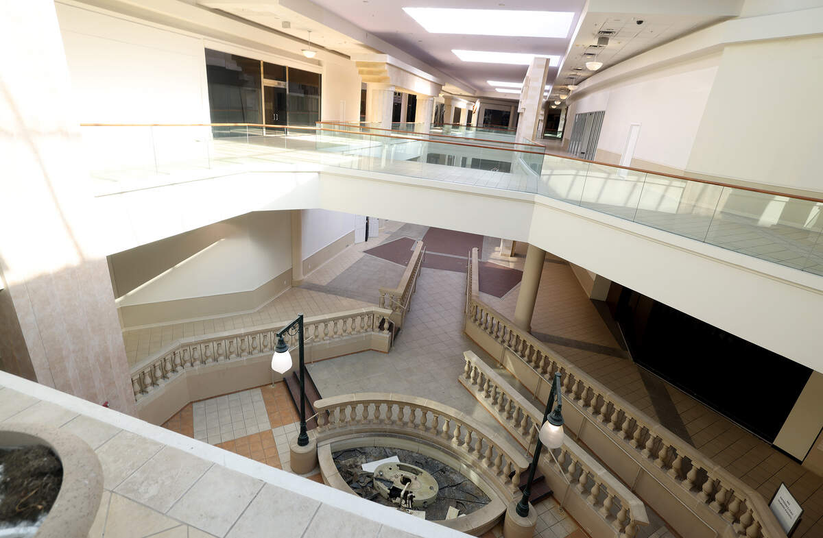 A nonworking fountain greets patrons at one of the entrances of the The Ridgmar Mall in Fort Worth on Thursday, Aug. 27, 2026.